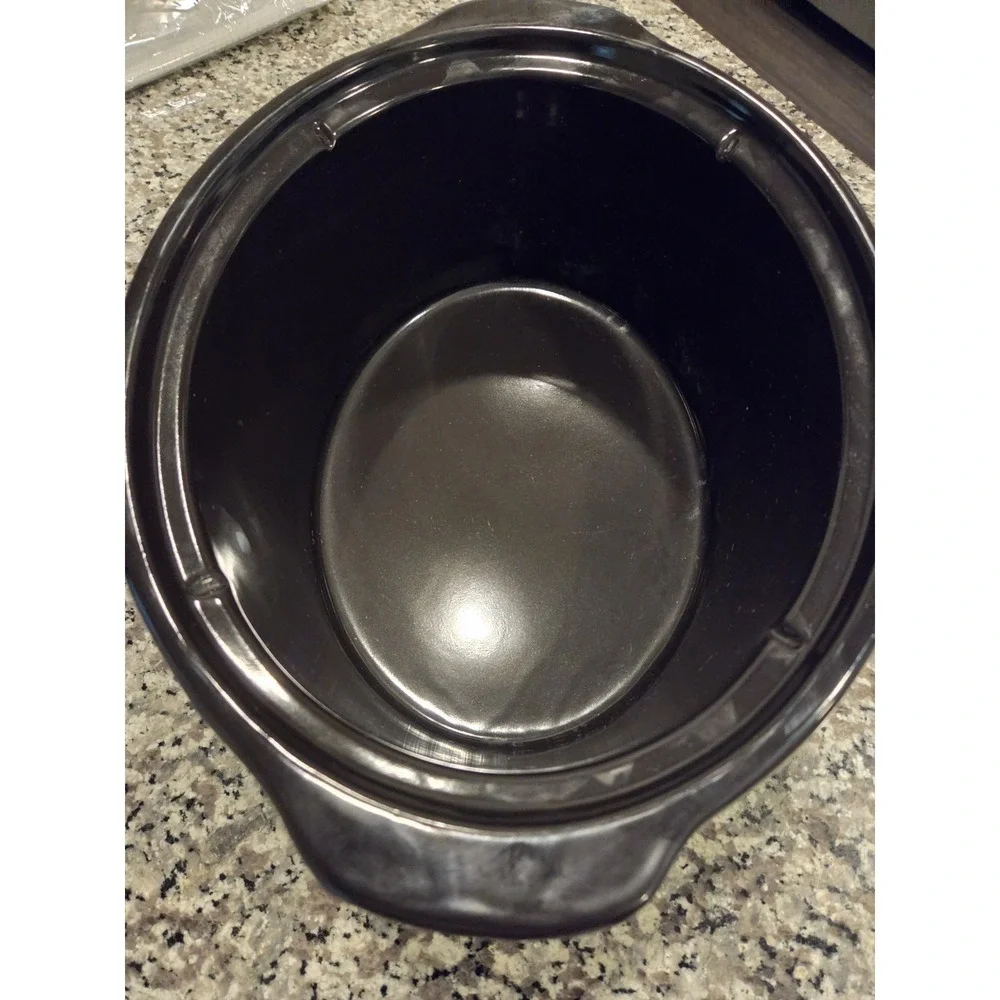 6 Qt Oval Replacement Black Ceramic Insert Came From Kitchensmith By Bella